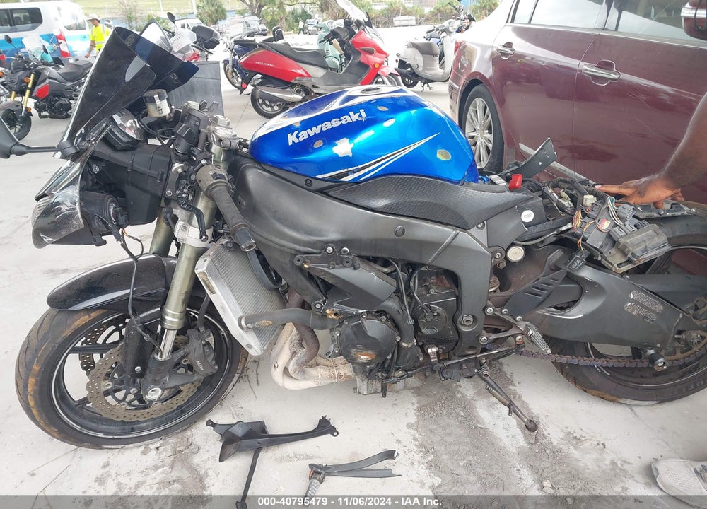 2011 KAWASAKI ZX600 R VIN: JKAZX4R17BA028018