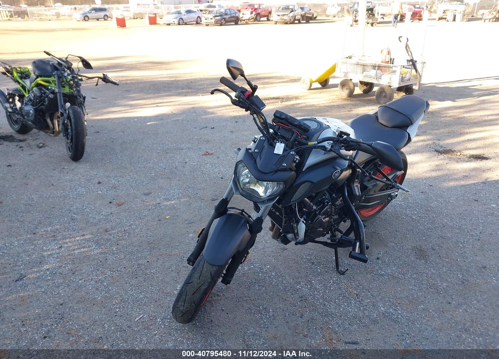 2020 YAMAHA MT07 VIN: JYARM27E0LA007324
