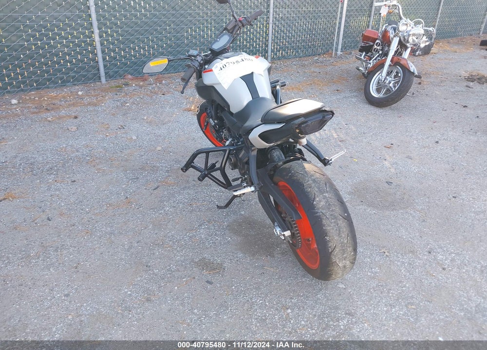 2020 YAMAHA MT07 VIN: JYARM27E0LA007324