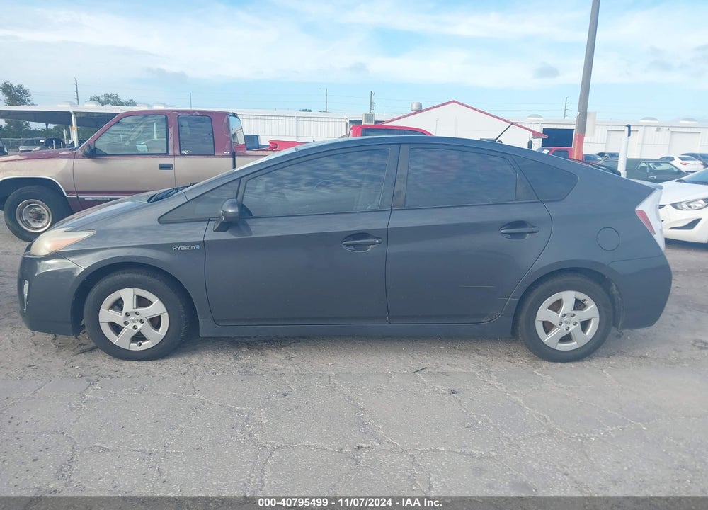 2010 TOYOTA PRIUS III VIN: JTDKN3DU3A1287984