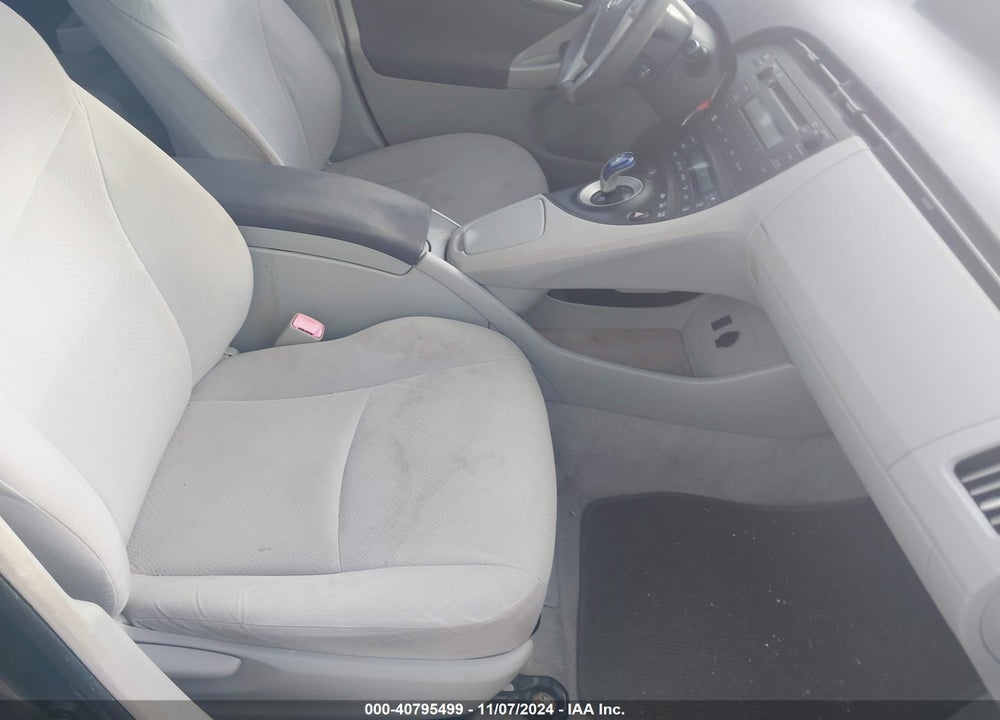 2010 TOYOTA PRIUS III VIN: JTDKN3DU3A1287984