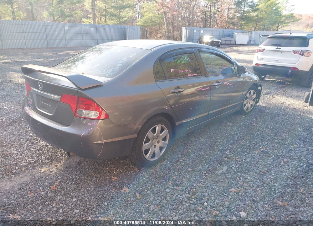 2010 HONDA CIVIC LX VIN: 2HGFA1F5XAH555228