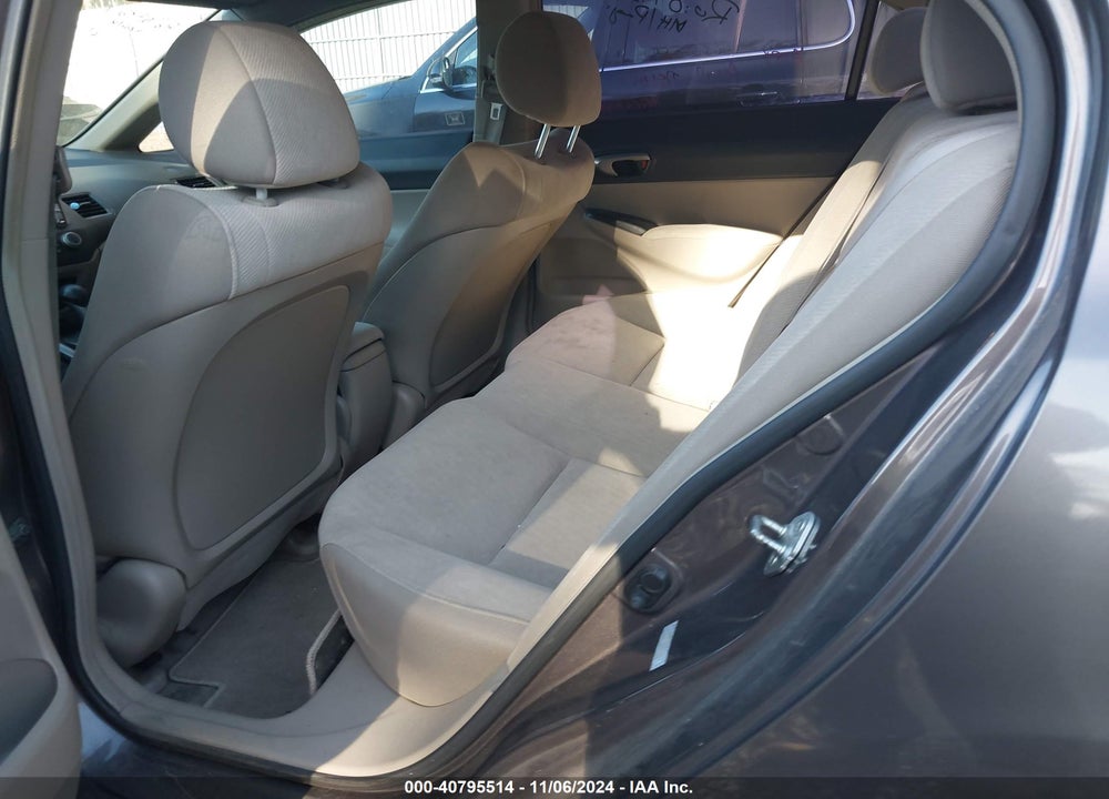 2010 HONDA CIVIC LX VIN: 2HGFA1F5XAH555228