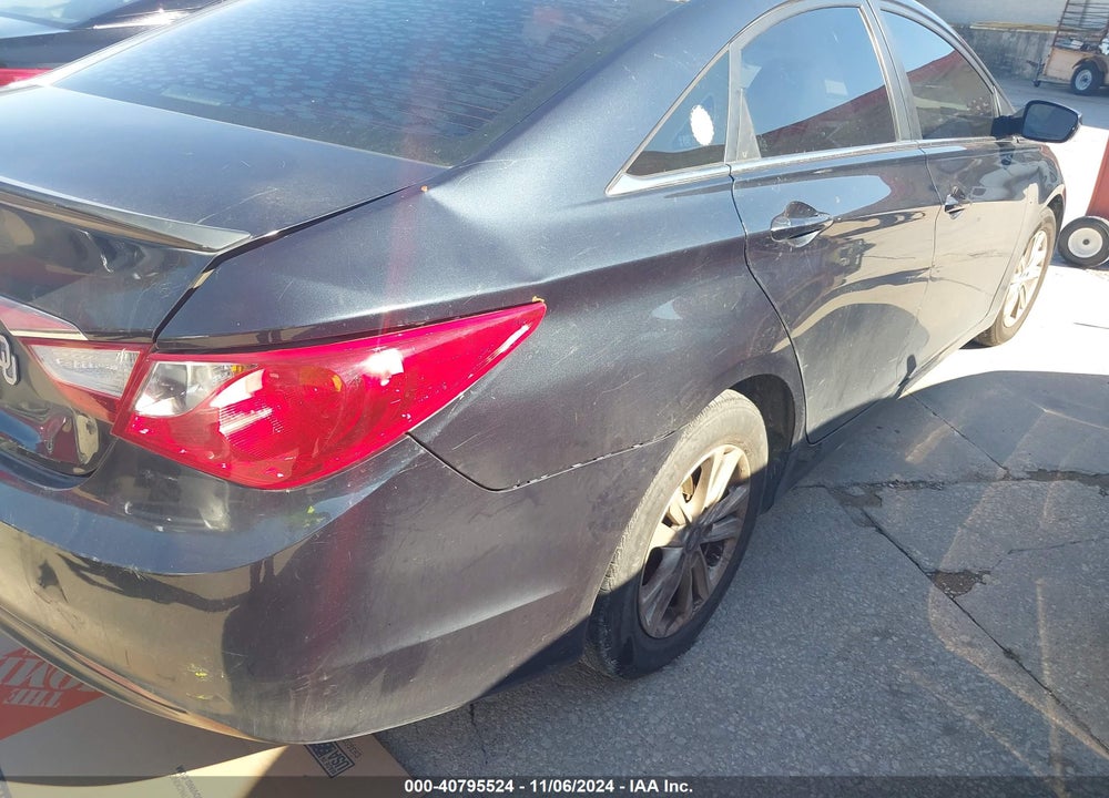 2013 HYUNDAI SONATA GLS VIN: 5NPEB4AC3DH649204
