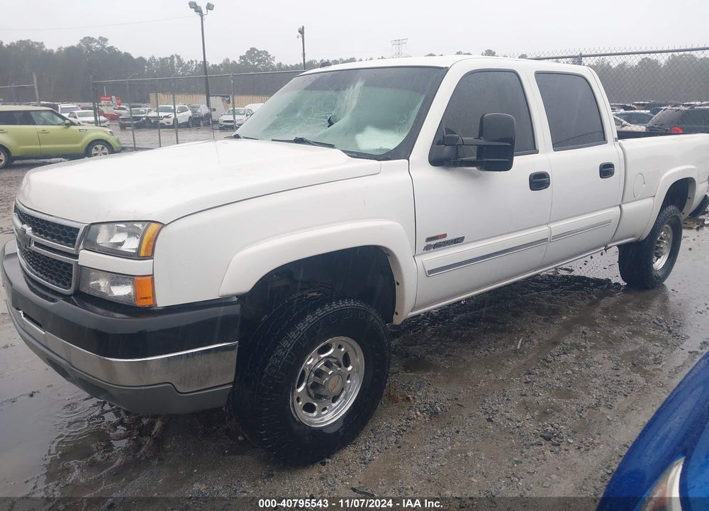 2005 CHEVROLET SILVERADO 2500HD LS VIN: 1GCHK23275F899966