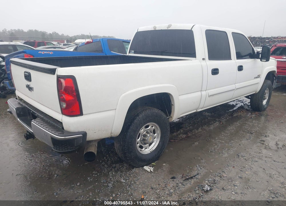 2005 CHEVROLET SILVERADO 2500HD LS VIN: 1GCHK23275F899966