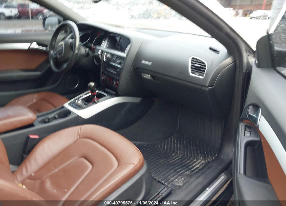 2012 AUDI A5 2.0T PREMIUM VIN: WAULFAFRXCA026270