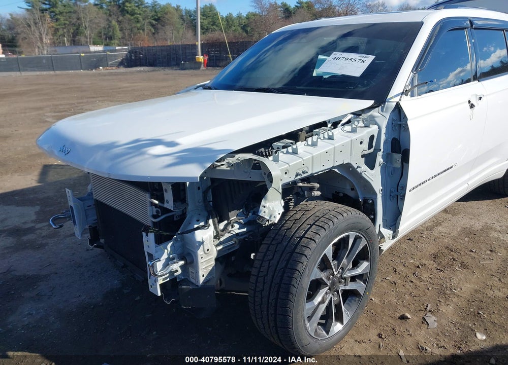 2022 JEEP GRAND CHEROKEE L OVERLAND 4X4 VIN: 1C4RJKDG4N8532223