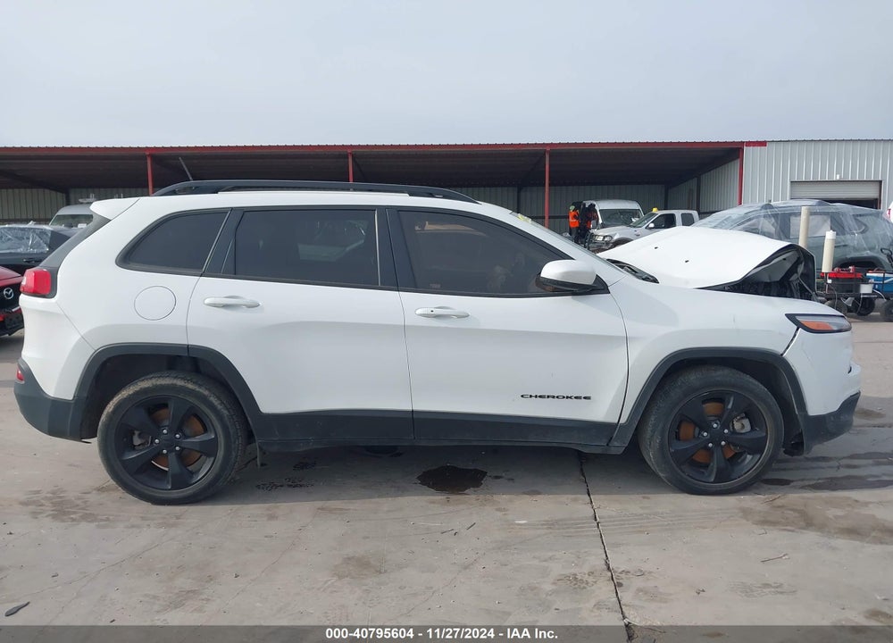 2017 JEEP CHEROKEE HIGH ALTITUDE FWD VIN: 1C4PJLDS8HW561628