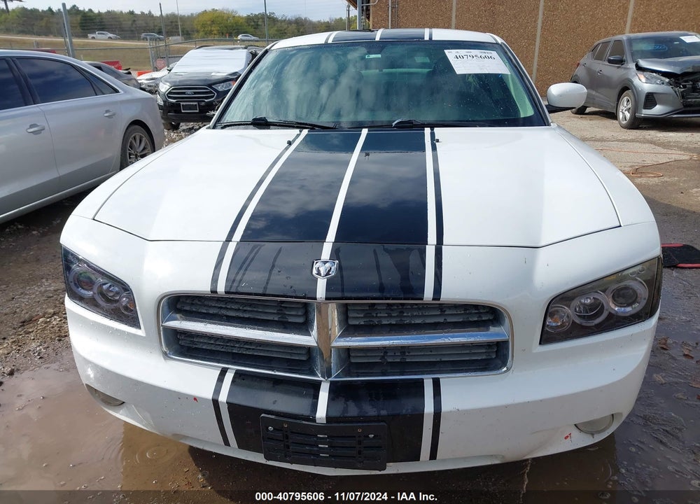 2010 DODGE CHARGER SXT VIN: 2B3CA3CV8AH256551