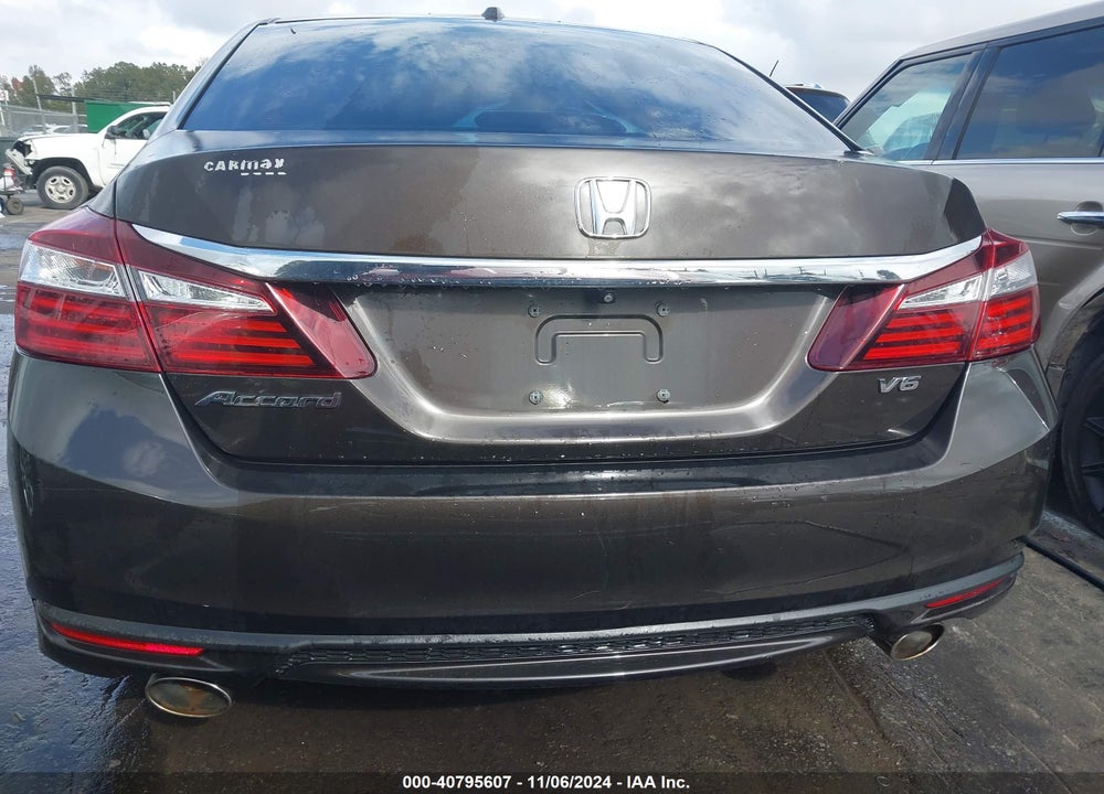 2016 HONDA ACCORD EX-L V-6 VIN: 1HGCR3F88GA029348
