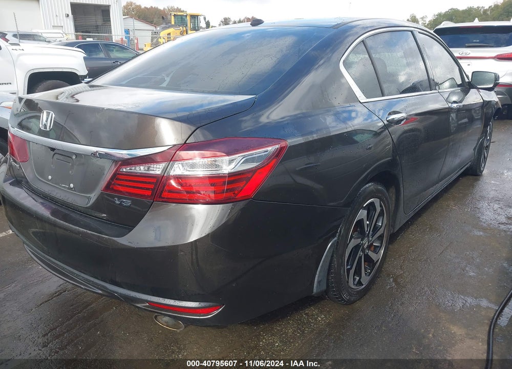 2016 HONDA ACCORD EX-L V-6 VIN: 1HGCR3F88GA029348