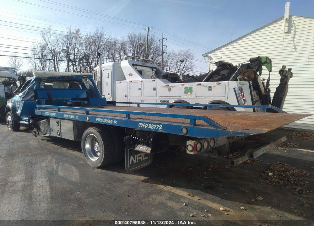2014 RAM 5500 CHASSIS TRADESMAN/SLT VIN: 3C7WRNDL9EG277611