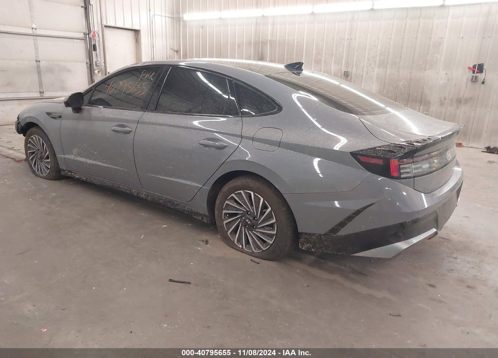 2024 HYUNDAI SONATA VIN: KMHL54JJ9RA101179