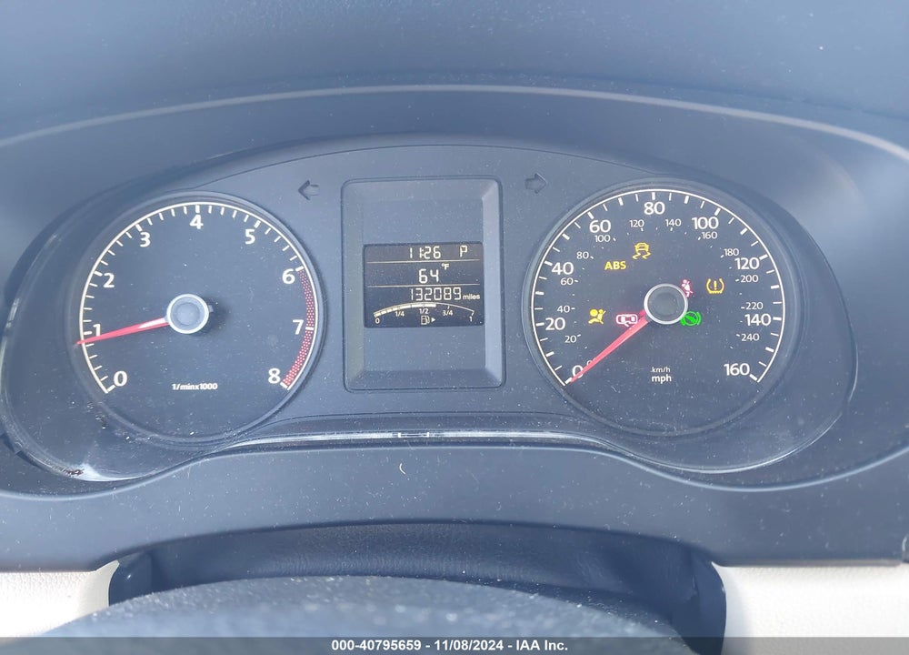 2011 VOLKSWAGEN JETTA 2.5L SE VIN: 3VWDX7AJ2BM320690