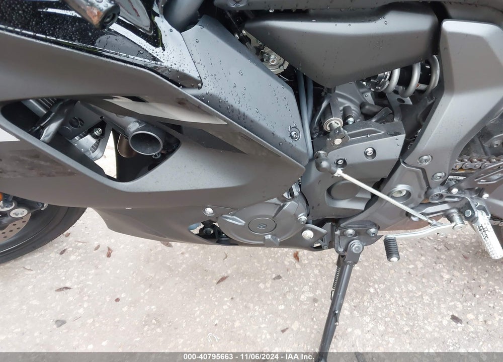 2024 YAMAHA YZFR7 VIN: JYARM38E2RA011212