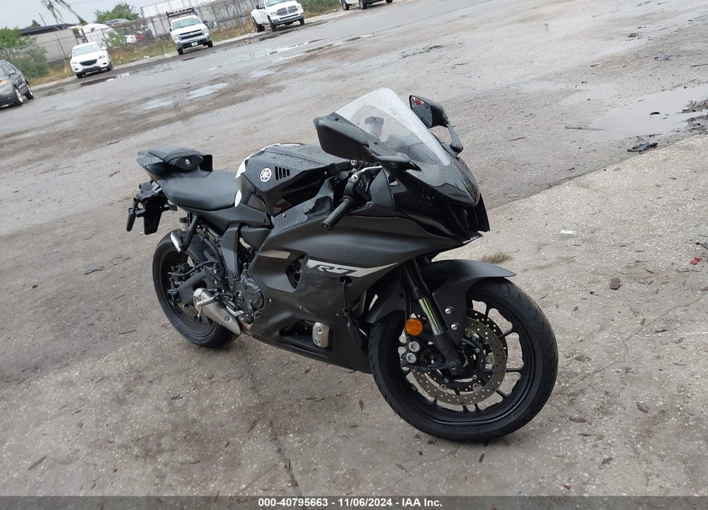 2024 YAMAHA YZFR7 VIN: JYARM38E2RA011212
