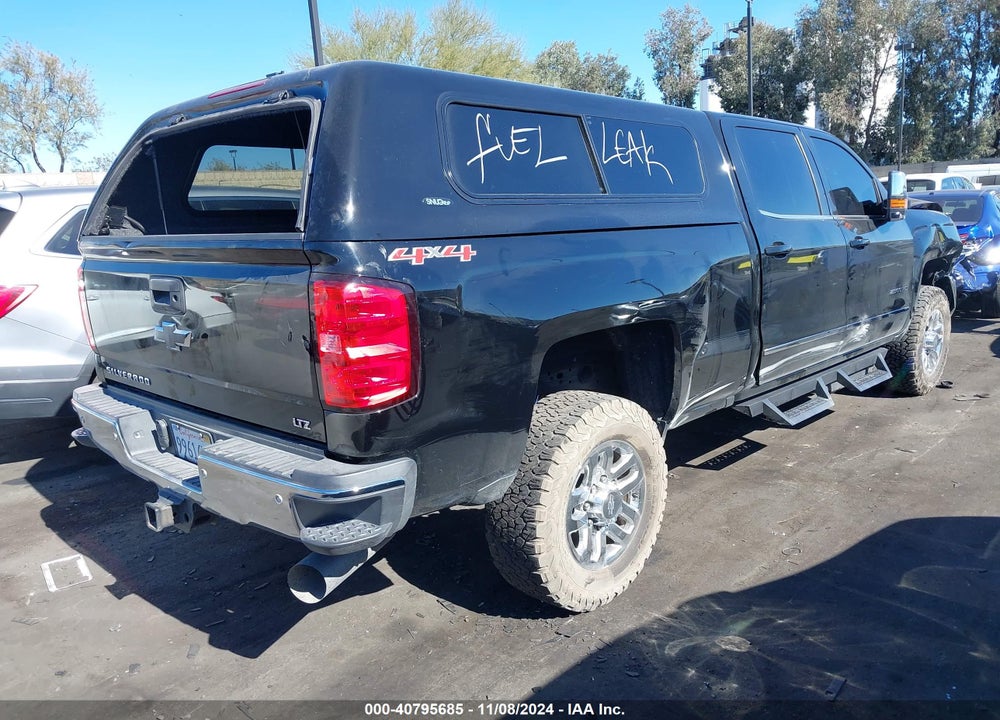 2017 CHEVROLET SILVERADO 2500HD LTZ VIN: 1GC1KWEY3HF135028