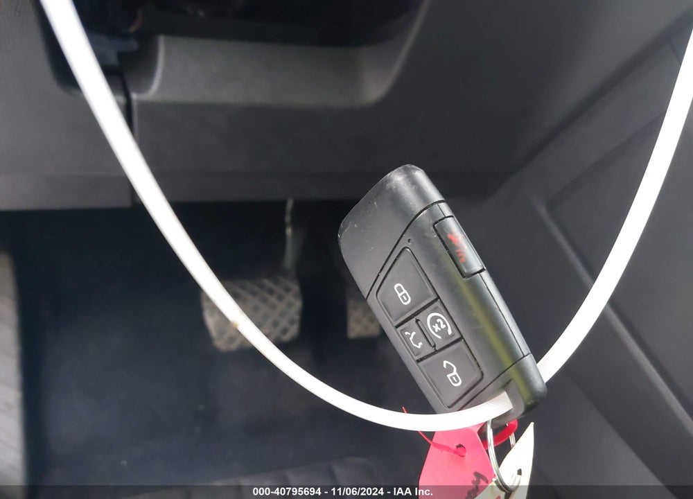 2022 VOLKSWAGEN TIGUAN VIN: 3VV3B7AX5NM148193