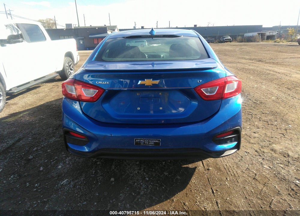 2017 CHEVROLET CRUZE LT AUTO VIN: 1G1BE5SM2H7157080
