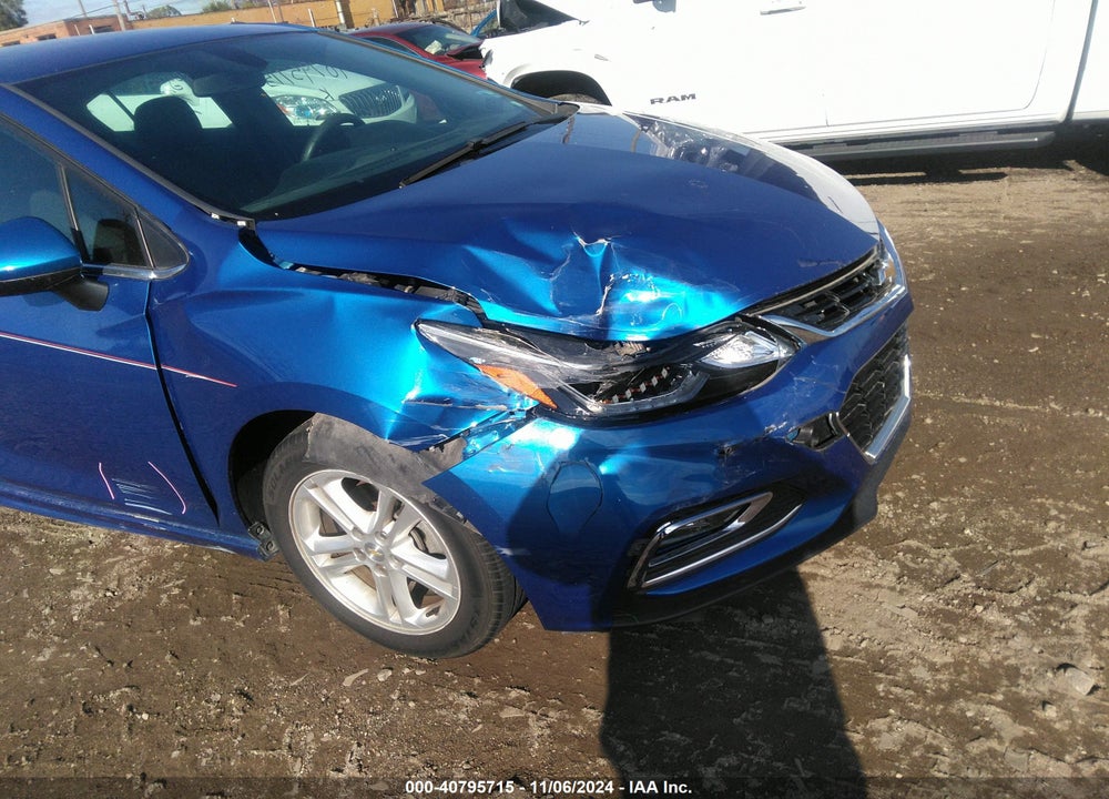 2017 CHEVROLET CRUZE LT AUTO VIN: 1G1BE5SM2H7157080