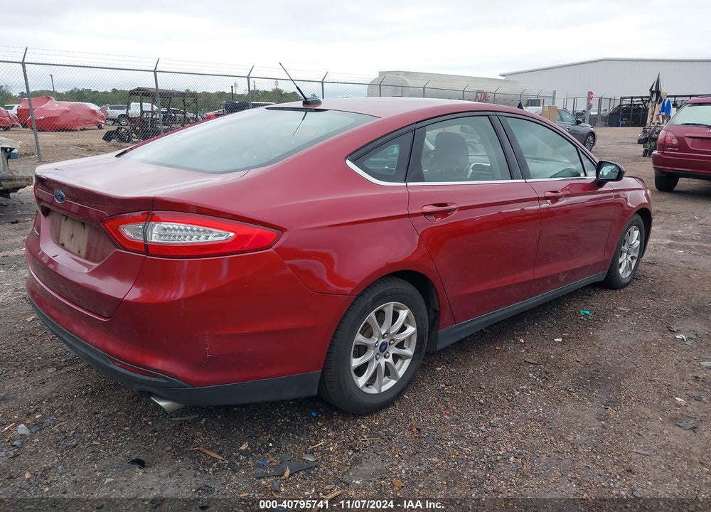 2015 FORD FUSION S VIN: 3FA6P0G77FR123530
