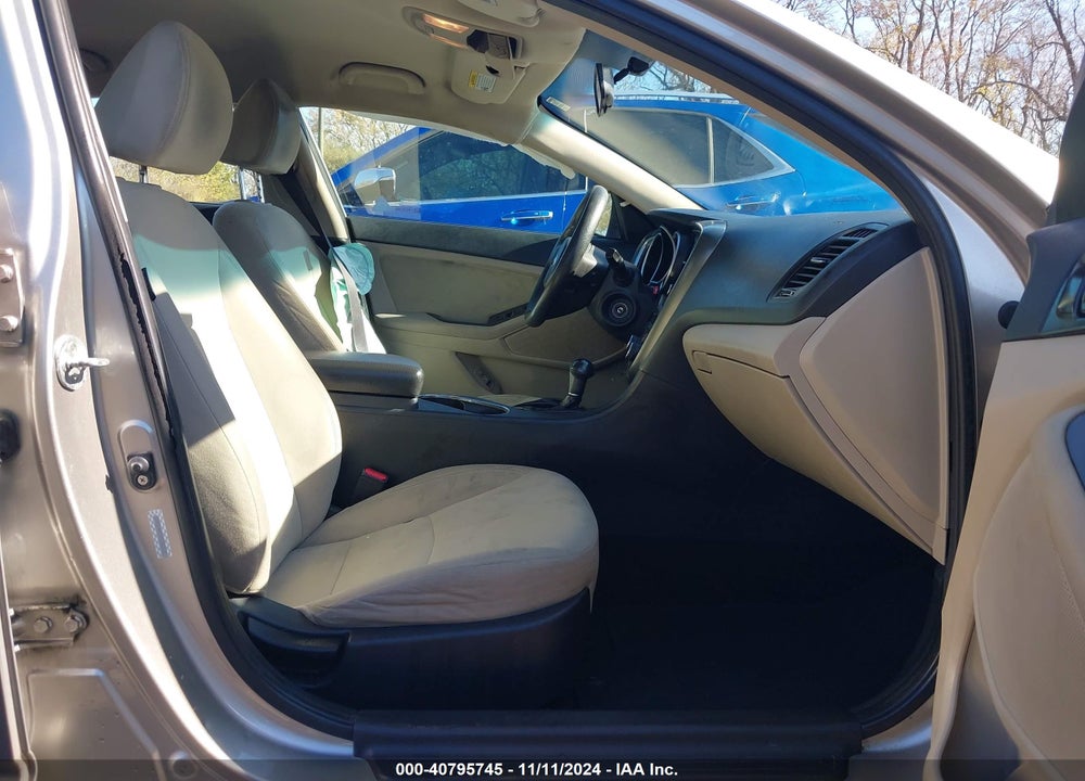 2015 KIA OPTIMA LX VIN: KNAGM4A78F5583531