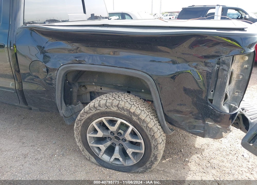 2017 GMC SIERRA 1500 SLT VIN: 3GTU2NEC5HG425832