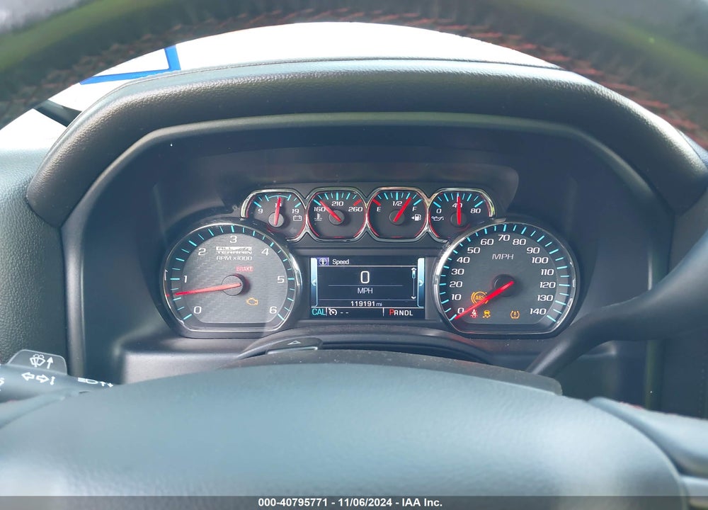 2017 GMC SIERRA 1500 SLT VIN: 3GTU2NEC5HG425832