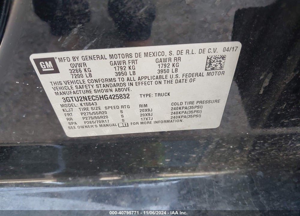2017 GMC SIERRA 1500 SLT VIN: 3GTU2NEC5HG425832