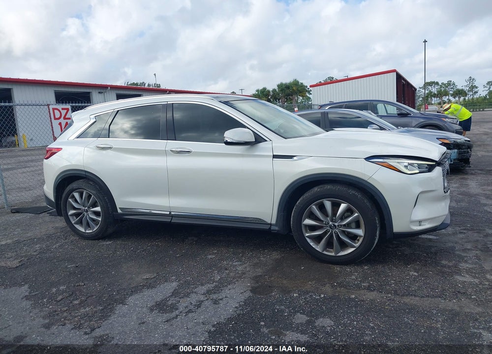 2019 INFINITI QX50 LUXE VIN: 3PCAJ5M10KF132343