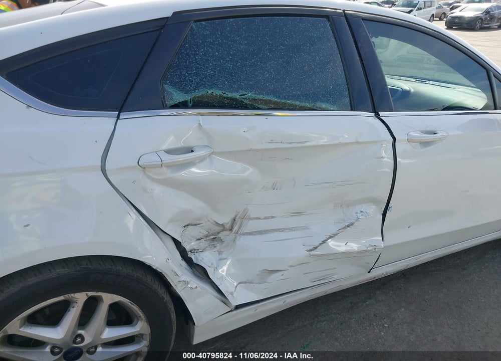 2016 FORD FUSION SE VIN: 3FA6P0H70GR195699