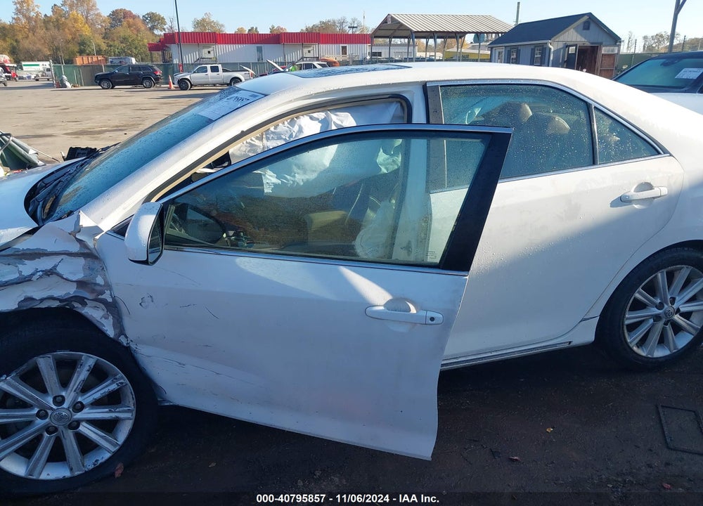 2012 TOYOTA CAMRY XLE VIN: 4T4BF1FK4CR271261