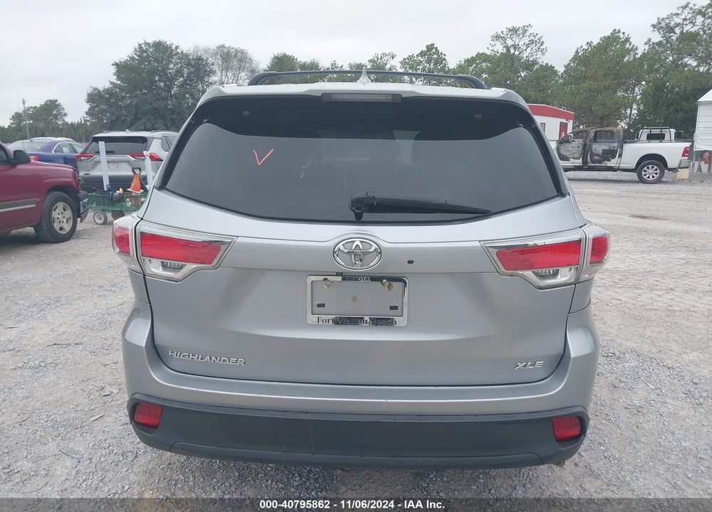 2016 TOYOTA HIGHLANDER XLE V6 VIN: 5TDKKRFH7GS507151