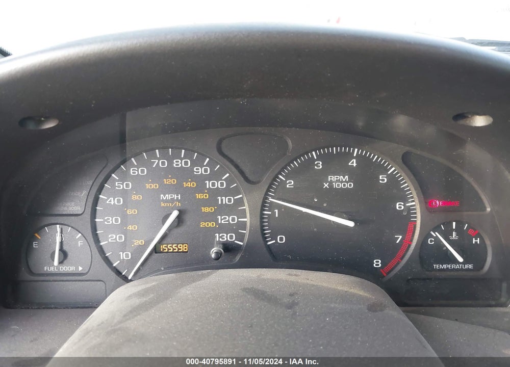 2002 SATURN VUE 4 CYL VIN: 5GZCZ23D42S834503