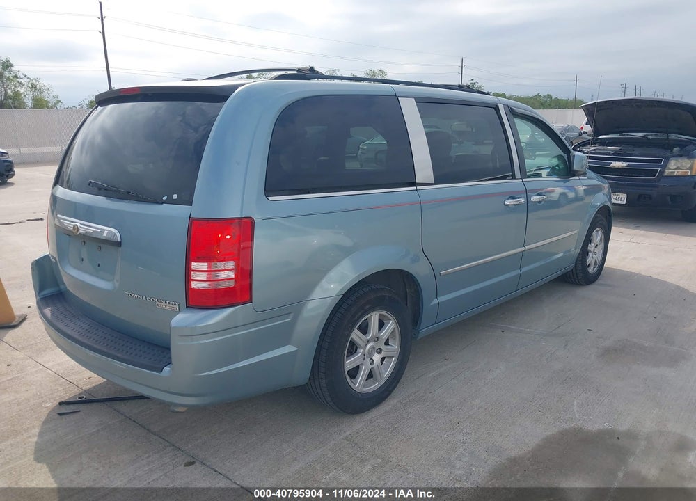 2010 CHRYSLER TOWN & COUNTRY TOURING VIN: 2A4RR5D15AR217588