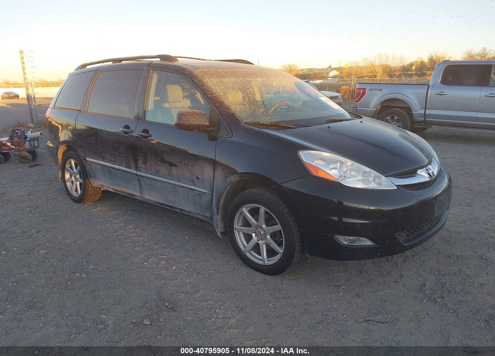 2008 TOYOTA SIENNA LIMITED VIN: 5TDBK22C68S021787