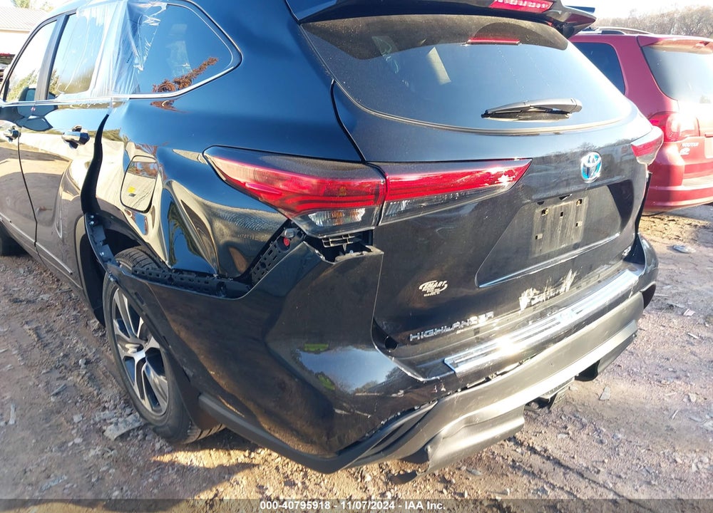 2023 TOYOTA HIGHLANDER HYBRID XLE VIN: 5TDKBRCH2PS566869