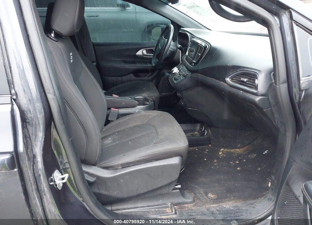 2019 CHRYSLER PACIFICA TOURING PLUS VIN: 2C4RC1FGXKR715532