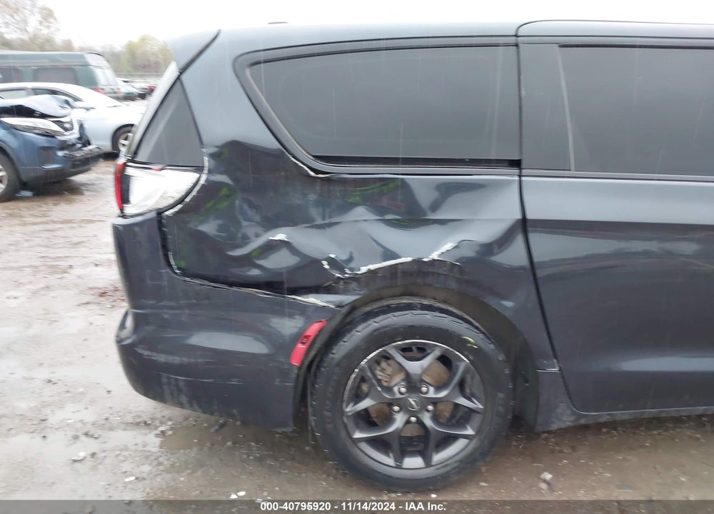2019 CHRYSLER PACIFICA TOURING PLUS VIN: 2C4RC1FGXKR715532