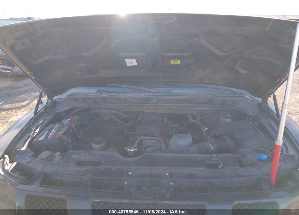 2008 NISSAN TITAN LE/SE VIN: 1N6BA06A88N358061
