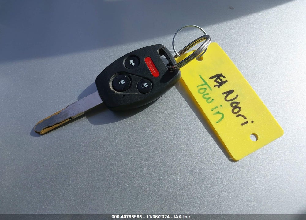 2010 HONDA ACCORD 2.4 LX VIN: 1HGCP2F39AA192375