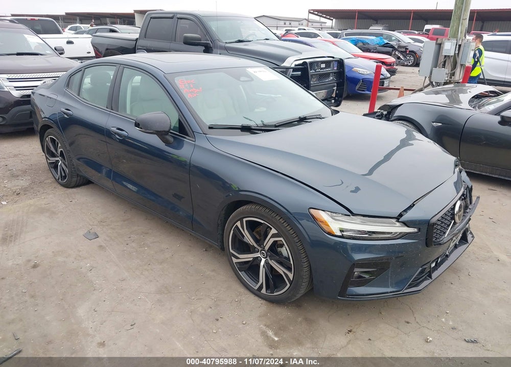 2024 VOLVO S60 B5 CORE DARK THEME VIN: 7JRL12FK6RG302879