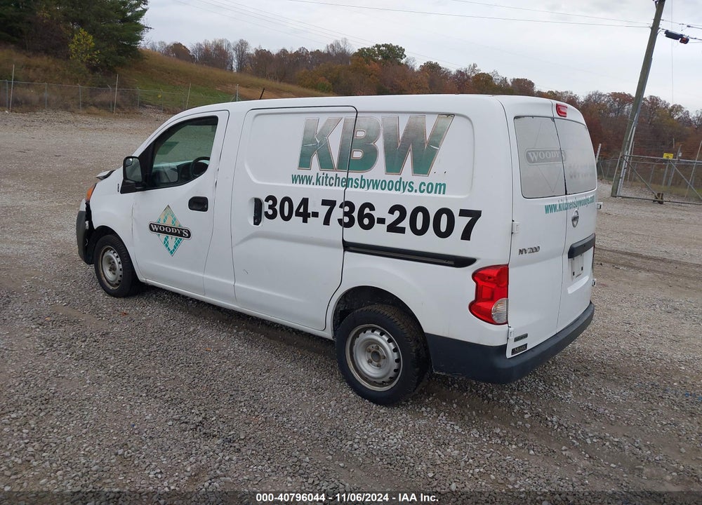 2015 NISSAN NV200 S VIN: 3N6CM0KN3FK690108