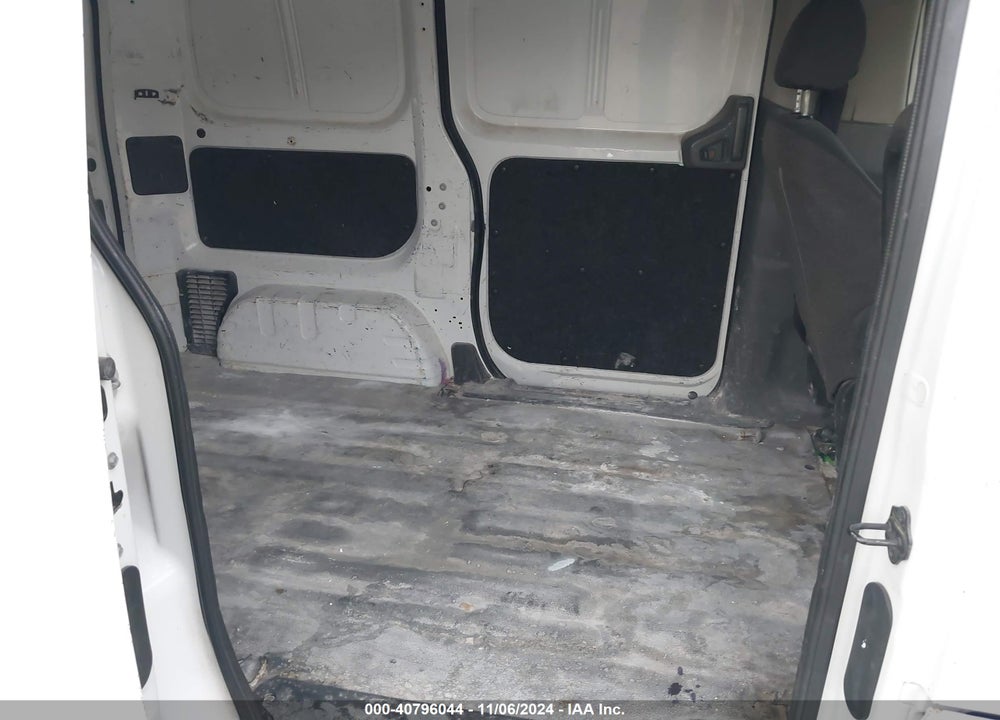 2015 NISSAN NV200 S VIN: 3N6CM0KN3FK690108