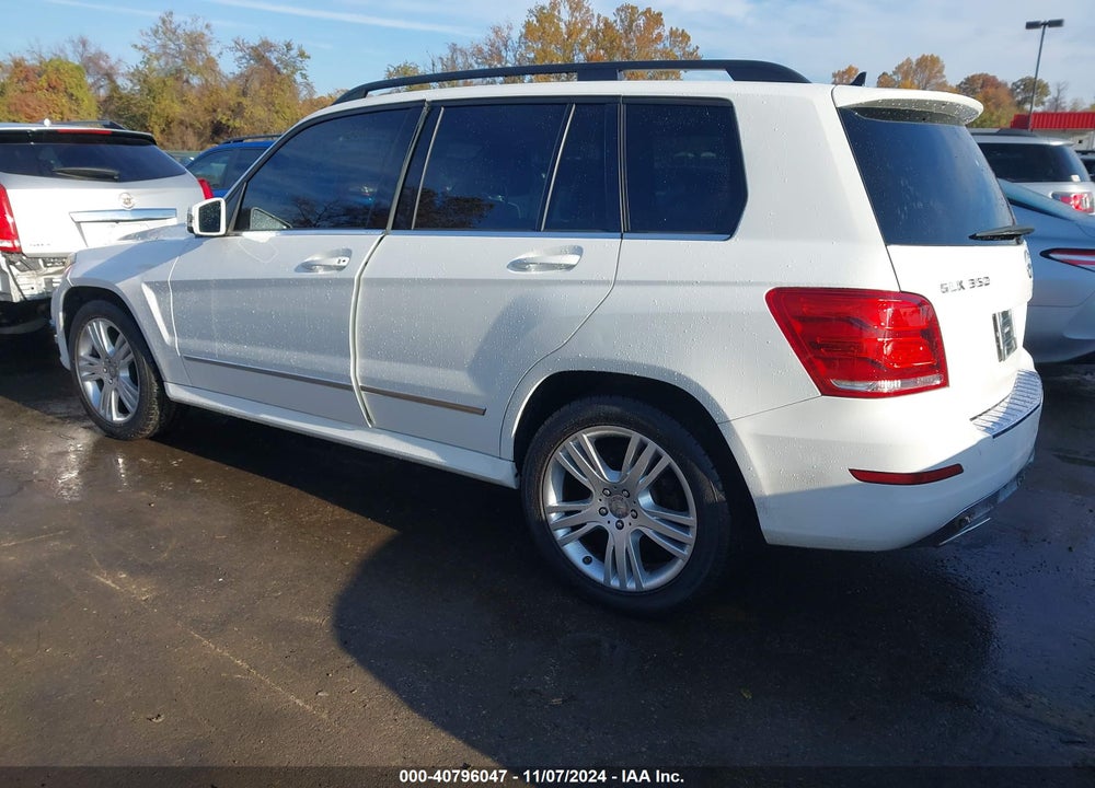2015 MERCEDES-BENZ GLK 350 4MATIC VIN: WDCGG8JB8FG440115