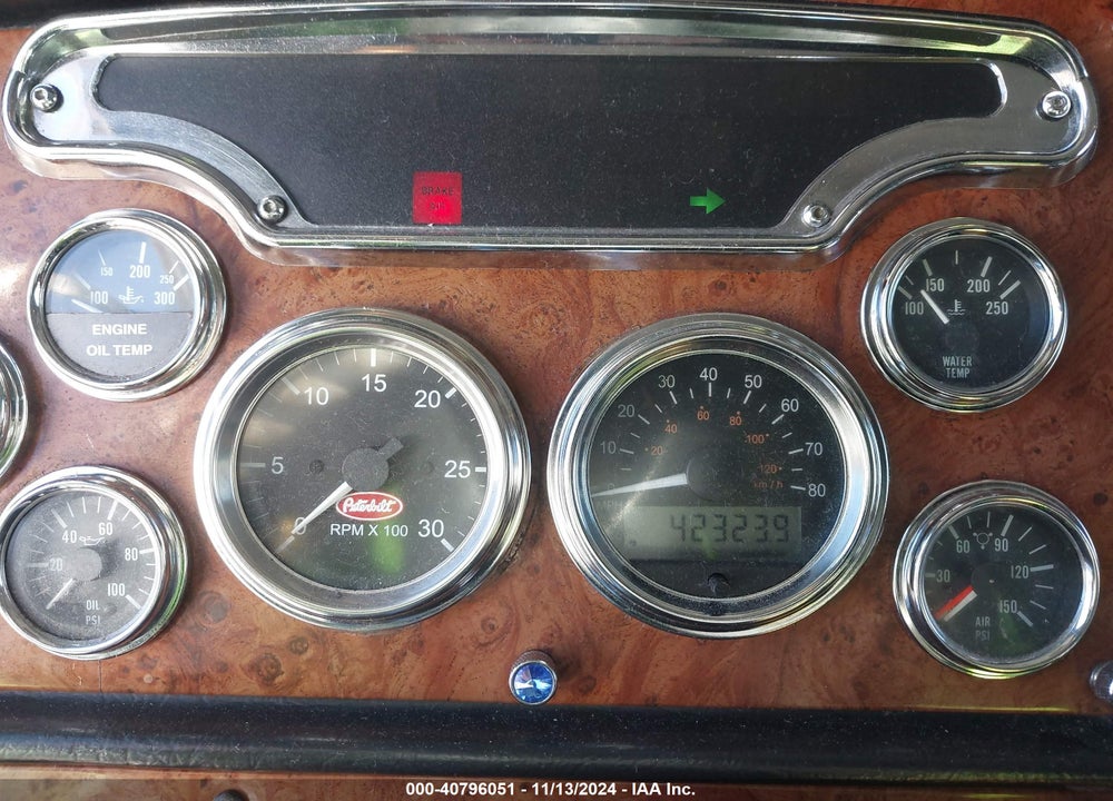 2003 PETERBILT 379 VIN: 1XP5DB9X43D805453