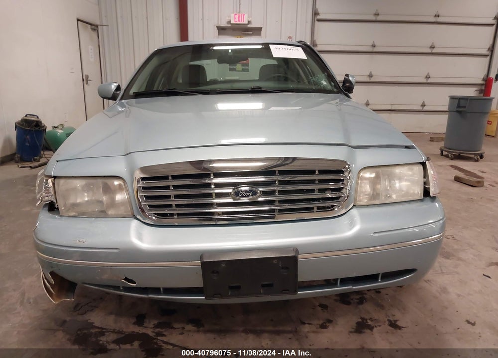 2003 FORD CROWN VICTORIA LX VIN: 2FAFP74W73X127742