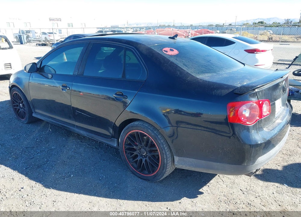 2007 VOLKSWAGEN JETTA GLI VIN: 3VWWJ71K07M119820