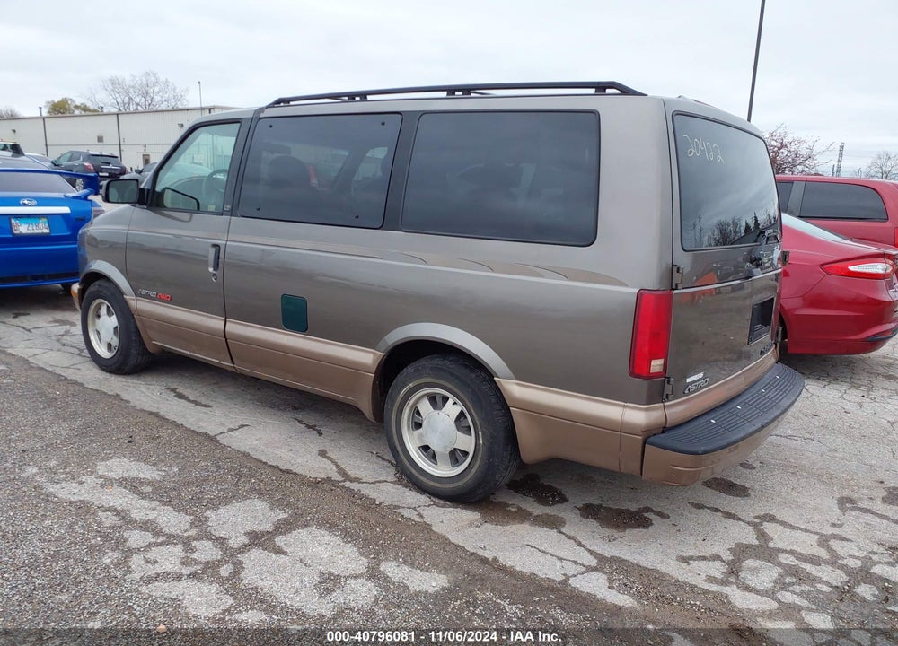 2000 CHEVROLET ASTRO VIN: 1GNEL19W1YB130144